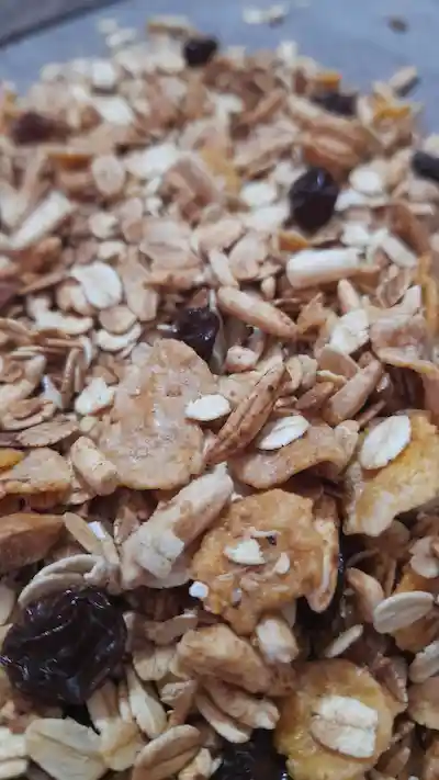 Granola con pasas